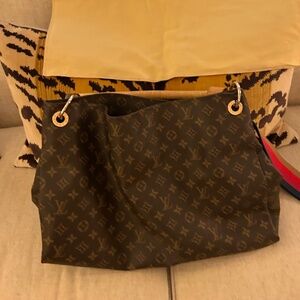 Louis Vuitton Bag